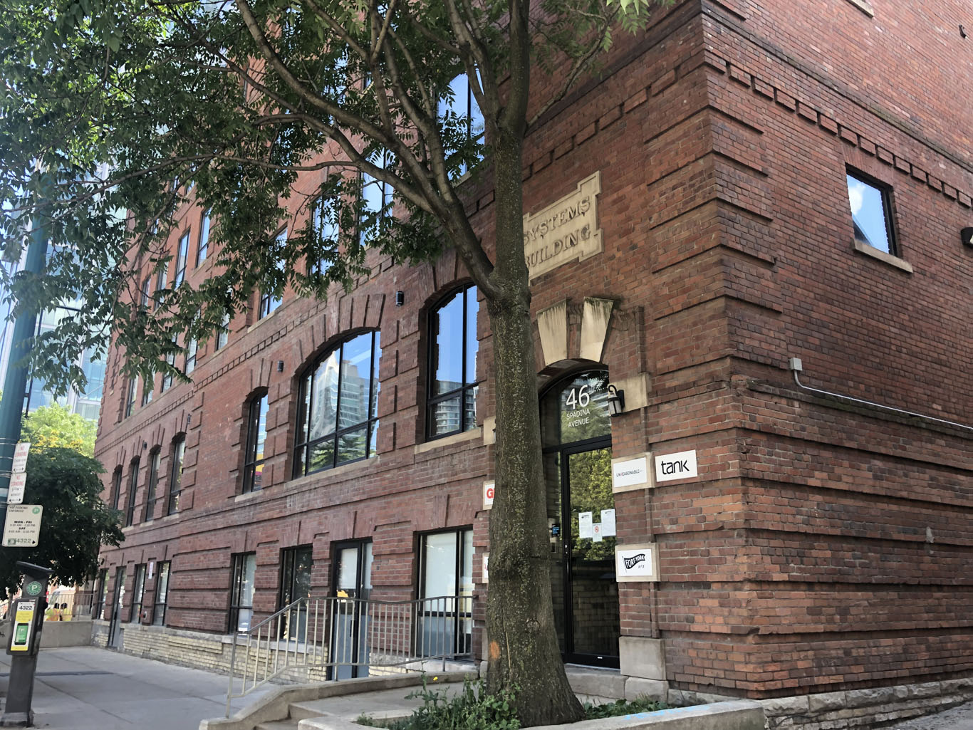 40-46 Spadina Avenue 4